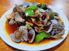 爆炒花斑蛤-温州一家人美食(西木头市店)