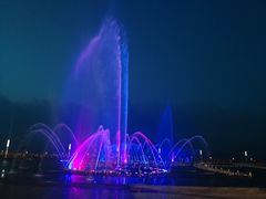 -东港音乐喷泉广场