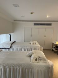 -JNK皮肤管理中心