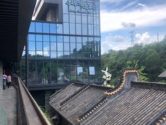 -小凉帽之家酒店(甘坑古镇店)