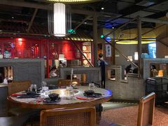 -新哥老官·畅吃123·美蛙世界(苏宁广场店)
