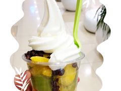 菠萝-三佰瑞冻酸奶(凯德MALL店)
