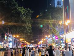 -八一路好吃街(雨田商务大厦店)