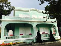 iphone_upload_pic-龙环葡韵住宅式博物馆