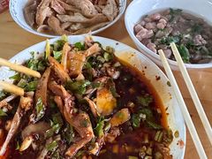 -赵姐猪耳朵饭店
