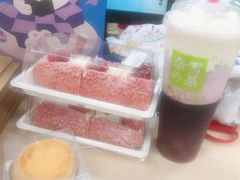 -奈雪的茶(湖滨银泰in77C区PRO店)