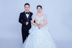 -巴黎婚纱摄影工作室