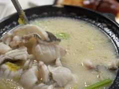 -品香菜馆(旗峰路中侨大厦店)