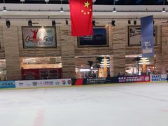 -冠军冰场(环球中心店)