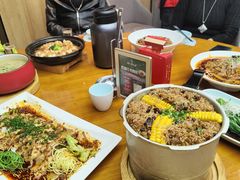 -有红鸡毛店·川菜(建设路店)