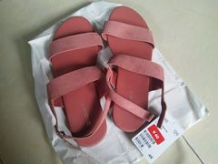 -H&M(天一广场店)