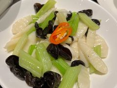 黑木耳炒淮山西芹-闽和南(深圳万象城店)