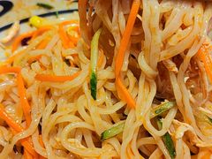 鸡丝凉面-陇上秦轩西安biangbiang面(EFC欧美金融商业城店)