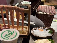-湊湊火锅·茶憩(新中关购物中心店)