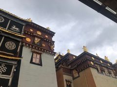 -噶丹松赞林寺