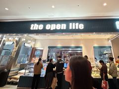 -The open life(万象城店)