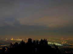 -鬼笑石后山停车场
