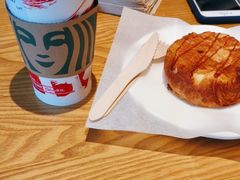 -星巴克(上海汇锦里店)