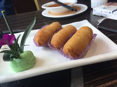 金枕榴莲酥-新海利(北岭店)