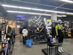 -迪卡侬(越秀公园店)