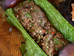 荷叶包肉-基诺山寨.版纳民族特色菜