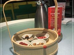 -京味斋·北京烤鸭(北京南站洋桥店)