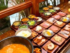 -银米·云南传统过桥米线(双廊黑金冠店)