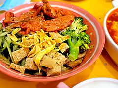 嗨嫩里脊擀面皮-嗨皮儿·现蒸面皮(抄纸巷店)