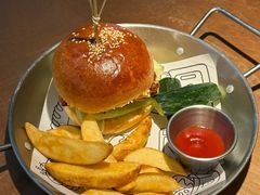 -YUMI芽米·法式烘焙·咖啡(骖鸾路店)