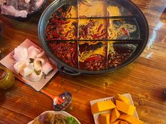 -铜元老码头鳝鱼火锅