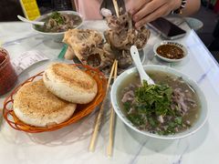 -清真喜兰老丁羊汤特色小吃