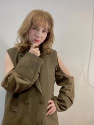 -PE SALON
