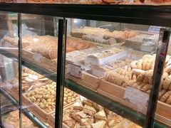 -宏发红西饼屋(天津路店)