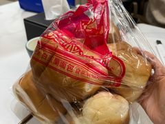 -白玉兰食品甜凤店(合生汇店)