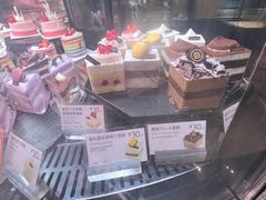 -巴黎贝甜·生日蛋糕(环球中心店)