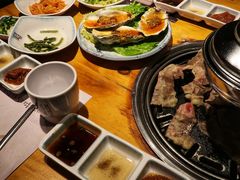 -唯成•韩国炭火烤肉 유성고기