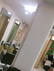 -环球蝶上美业连锁
