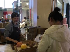 -奈雪的茶(亨特国际广场店)