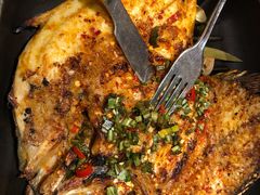 香茅草烤罗非鱼-云海肴·汽锅鸡·云南菜(天山百盛优客店)