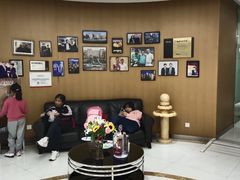 -雅悦齿科(顾村公园店)