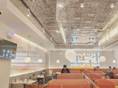 -黄记煌三汁焖锅(新佳丽江汉路店)