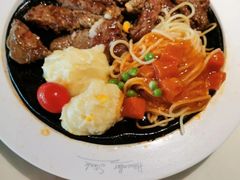 -豪客来牛排(中央花苑店)