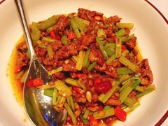 -老湘亲·品鉴湘菜(蔡塘爱琴海店)