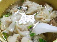 -周震馄饨