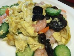 虾仁炒蛋-关东小磨东北菜(上海长风大悦城店)