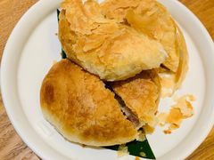 玫瑰鲜花饼-云海肴·汽锅鸡·云南代表菜(东坝金隅店)