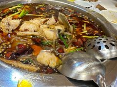 -乡土特色.冷锅鱼.牦牛肉汤锅