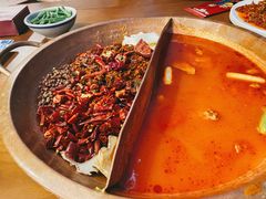 牛油红汤锅底-章大爷的火锅馆