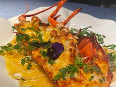 -弦月窗LUNETTE BY AMANDA(复兴路店)