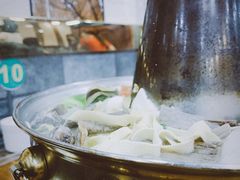 土火锅-聚雅美食